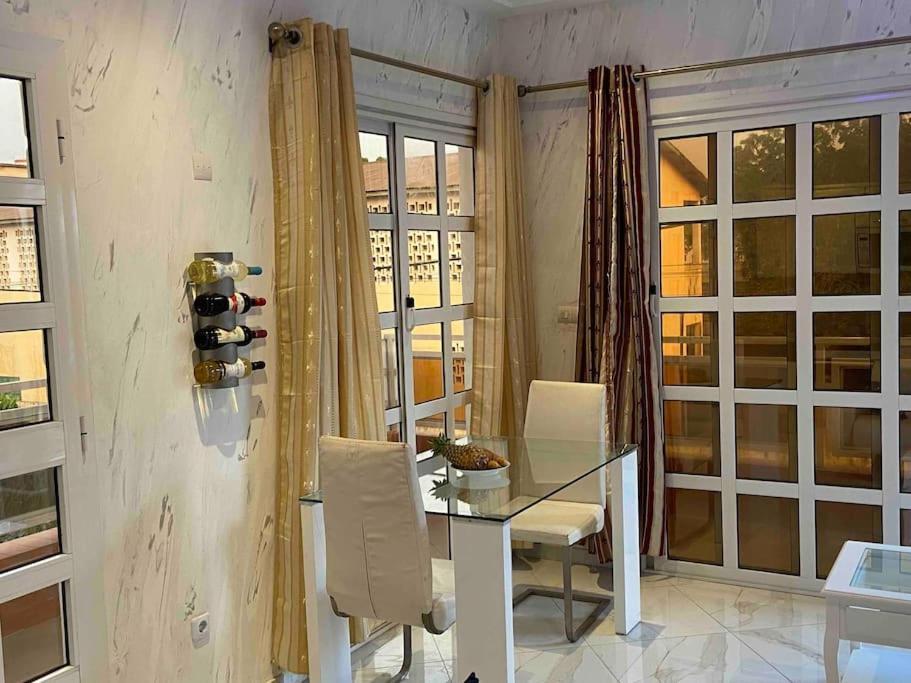 Appartement Altona Lomé Buitenkant foto