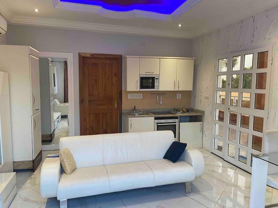 Appartement Altona Lomé Buitenkant foto