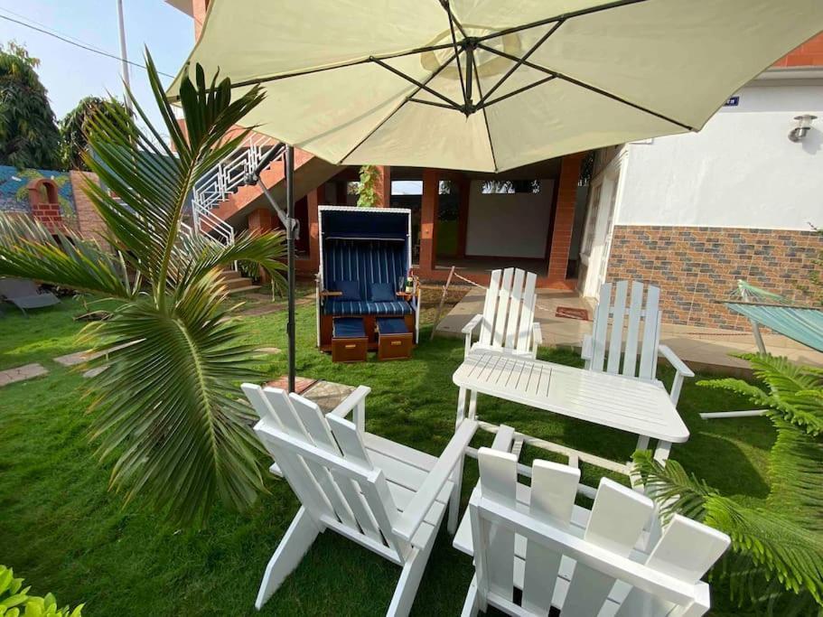 Appartement Altona Lomé Buitenkant foto
