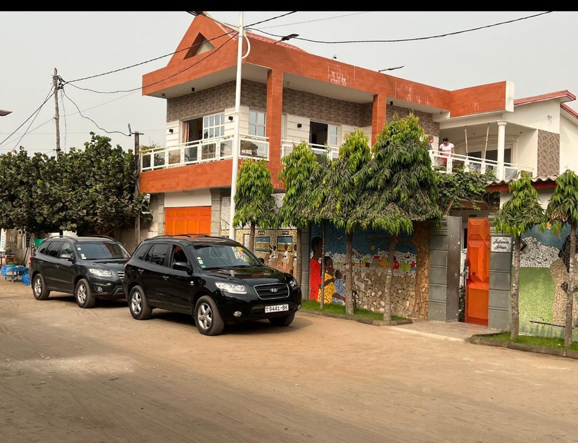 Appartement Altona Lomé Buitenkant foto
