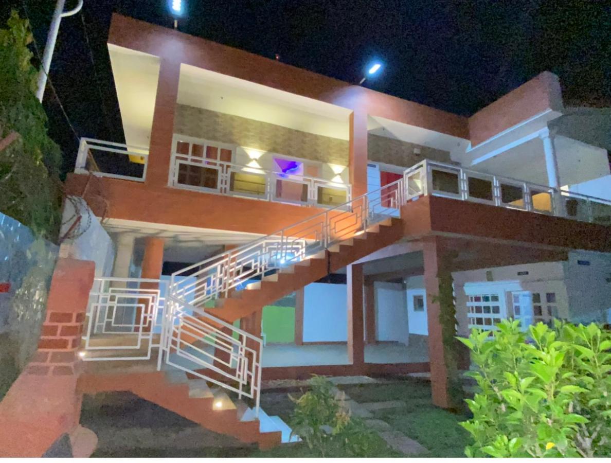 Appartement Altona Lomé Buitenkant foto