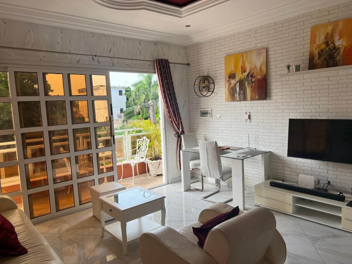 Appartement Altona Lomé Buitenkant foto