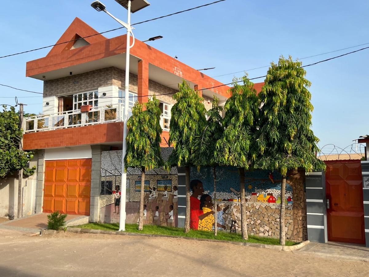 Appartement Altona Lomé Buitenkant foto