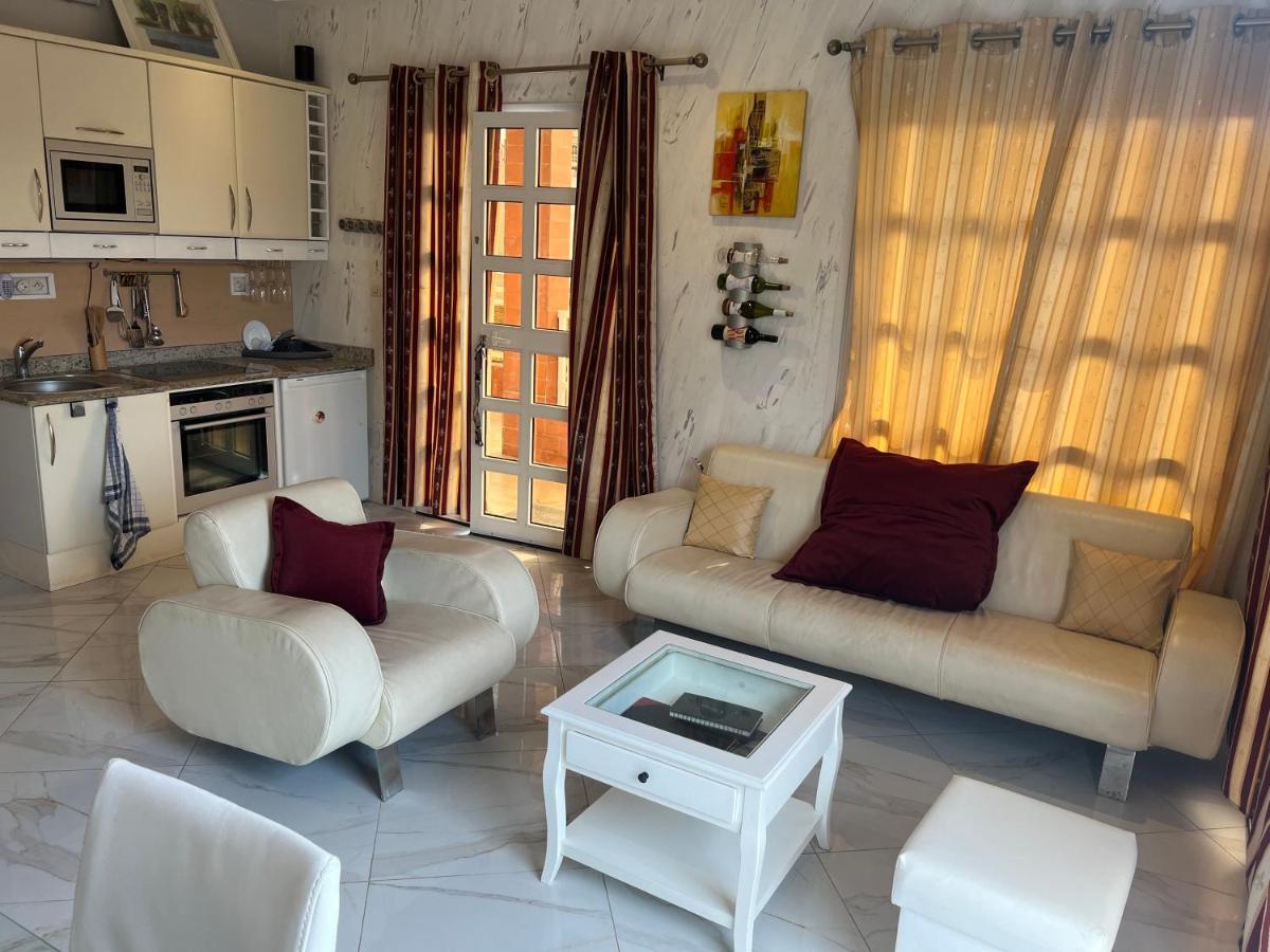 Appartement Altona Lomé Buitenkant foto